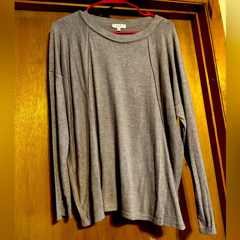NWOT Easel shirt